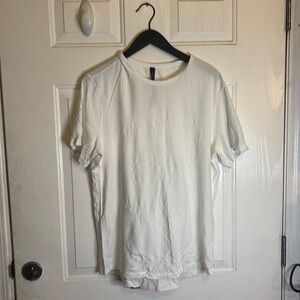 Lululemon 5 Year Basic T-Shirt, White, Size Large